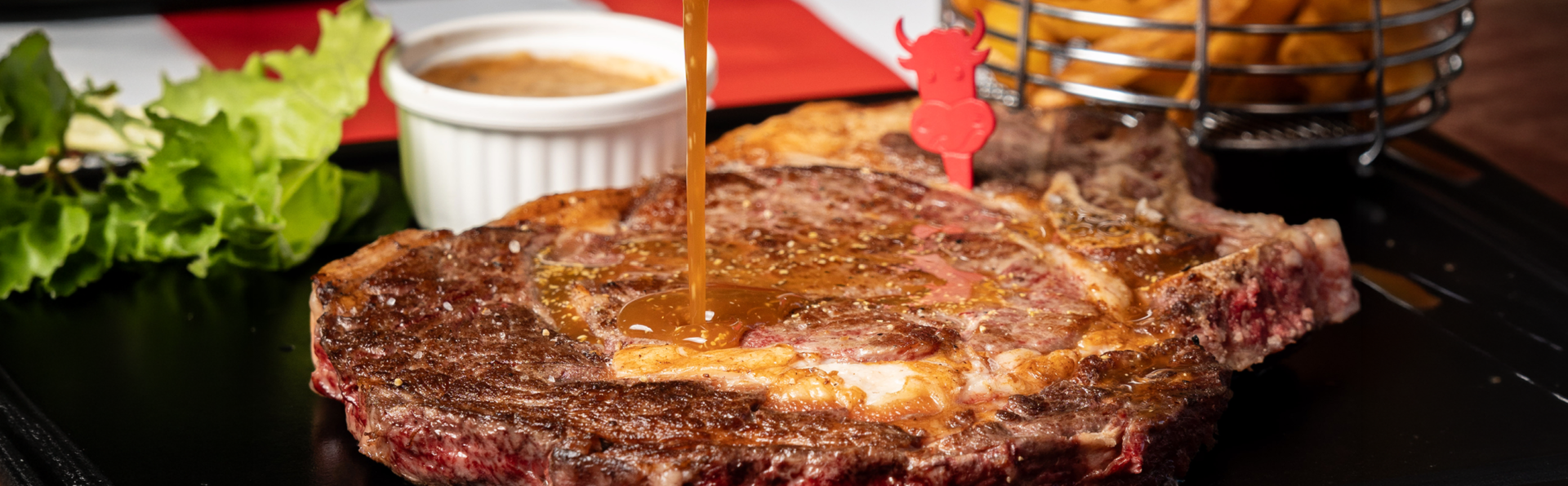 Comment-bien-assaisonner-une-entrecôte.webp